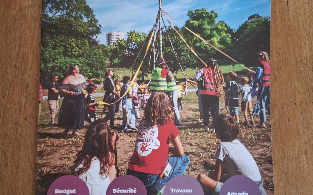 Ce que la nouvelle maquette de Forest Info nous dit de la communication publique